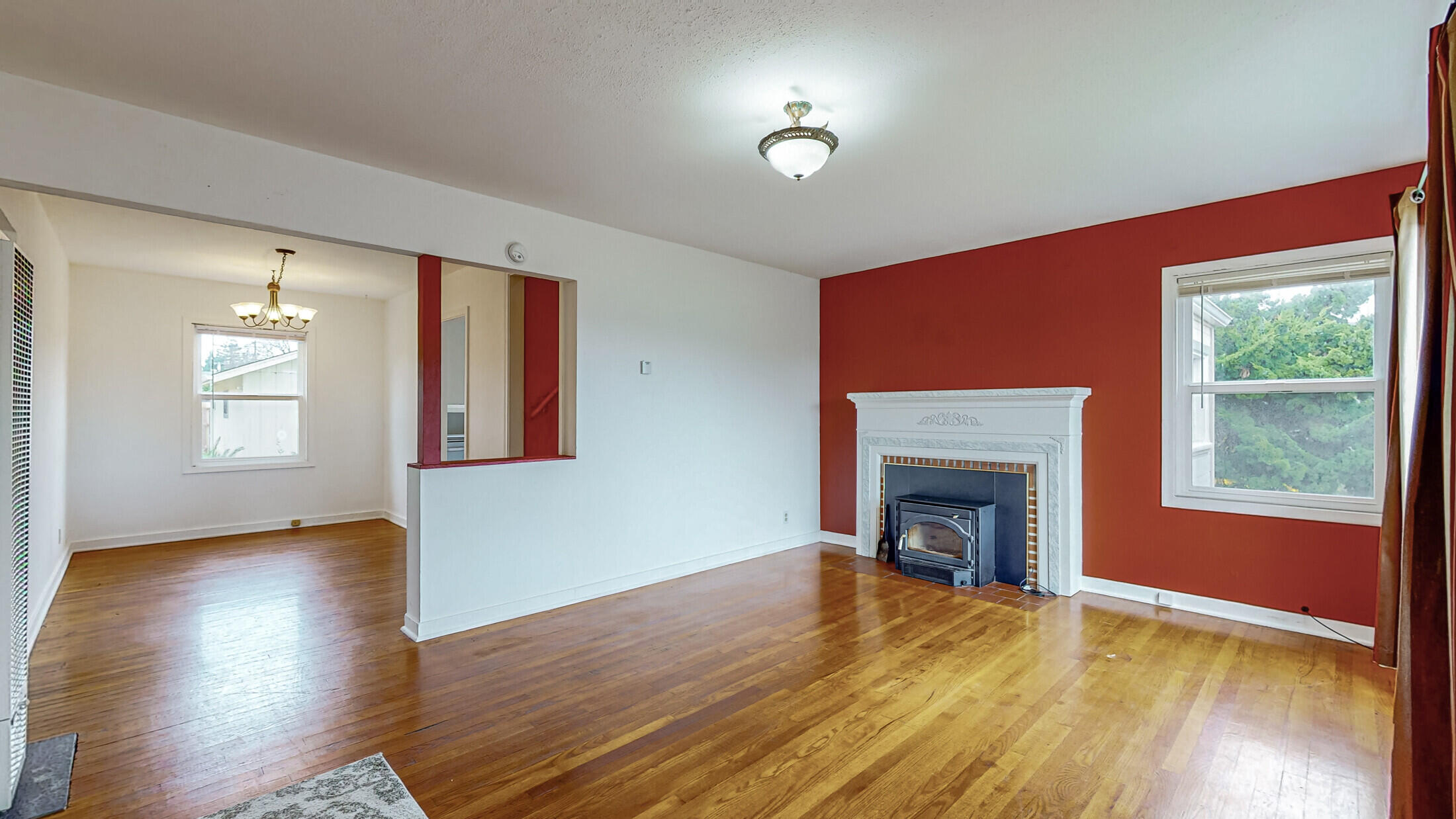 1734 R Street Eureka, CA 95501 - Photo 5 of 37 05_1734_R_Street_Eureka104_mls