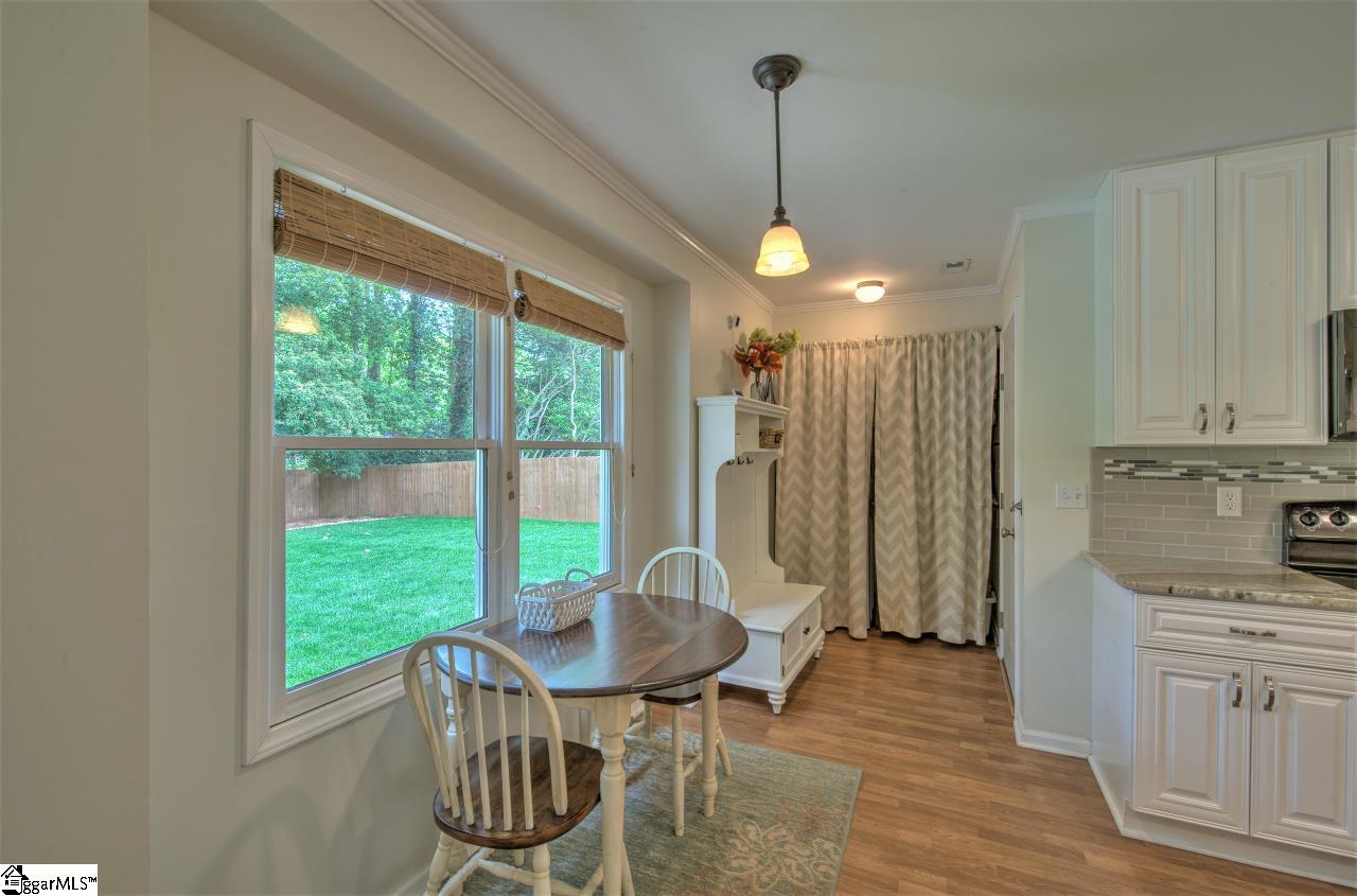 11 Eagle Ridge Lane Greenville, SC 29615 - Photo 14 of 33 Gallery Image 14