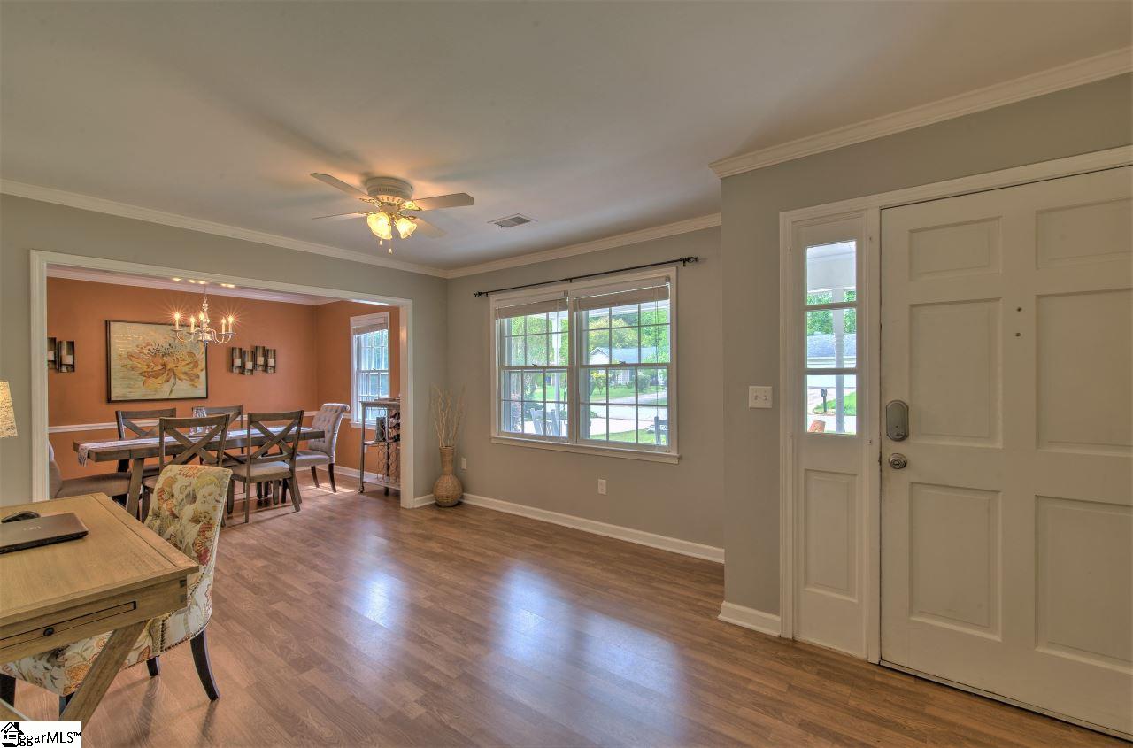 11 Eagle Ridge Lane Greenville, SC 29615 - Photo 4 of 33 Gallery Image 4