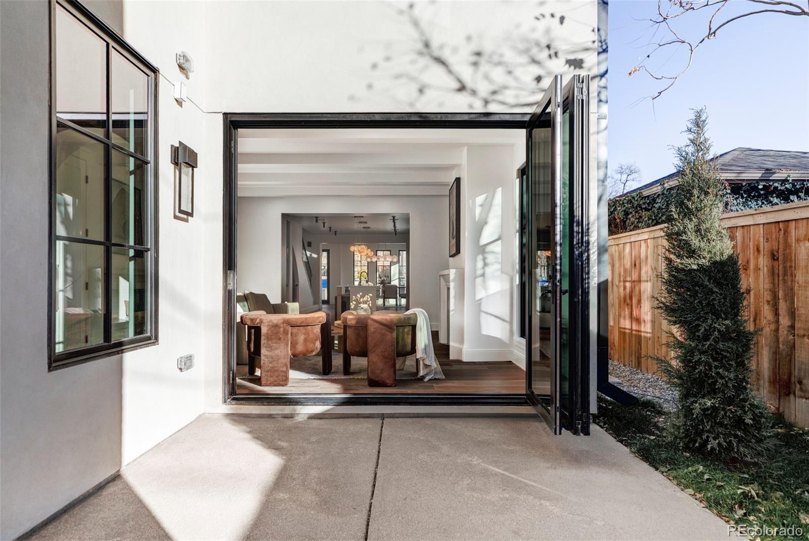 515 Cook Street Denver, CO 80206 - Photo 11 of 32