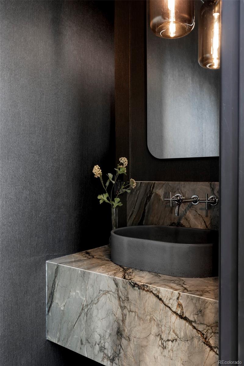 515 Cook Street Denver, CO 80206 - Photo 13 of 32