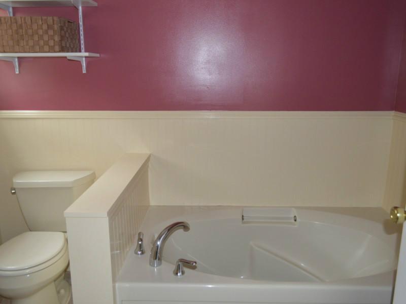 32 Western Promenade Paris, ME 04281 - Photo 18 of 35 Bathroom.