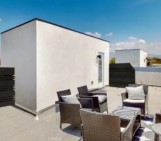 $3,650 | 6344 Camellia Avenue, North Hollywood, CA 91606