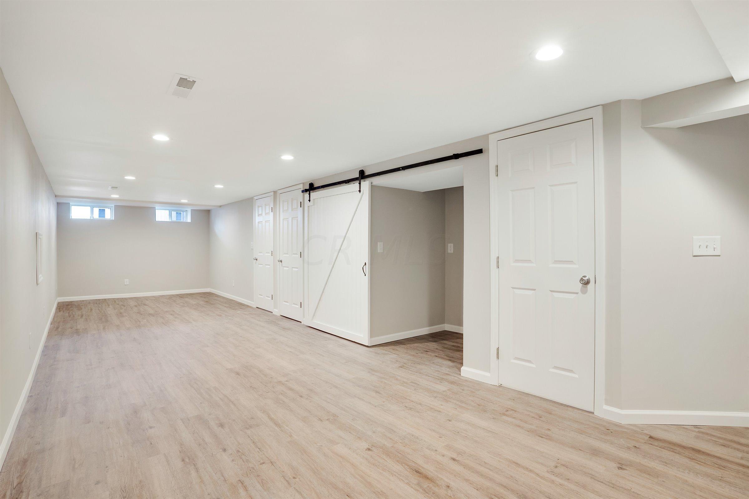 6488 Karl Road Columbus, OH 43229 - Photo 13 of 18 Gallery Image 13
