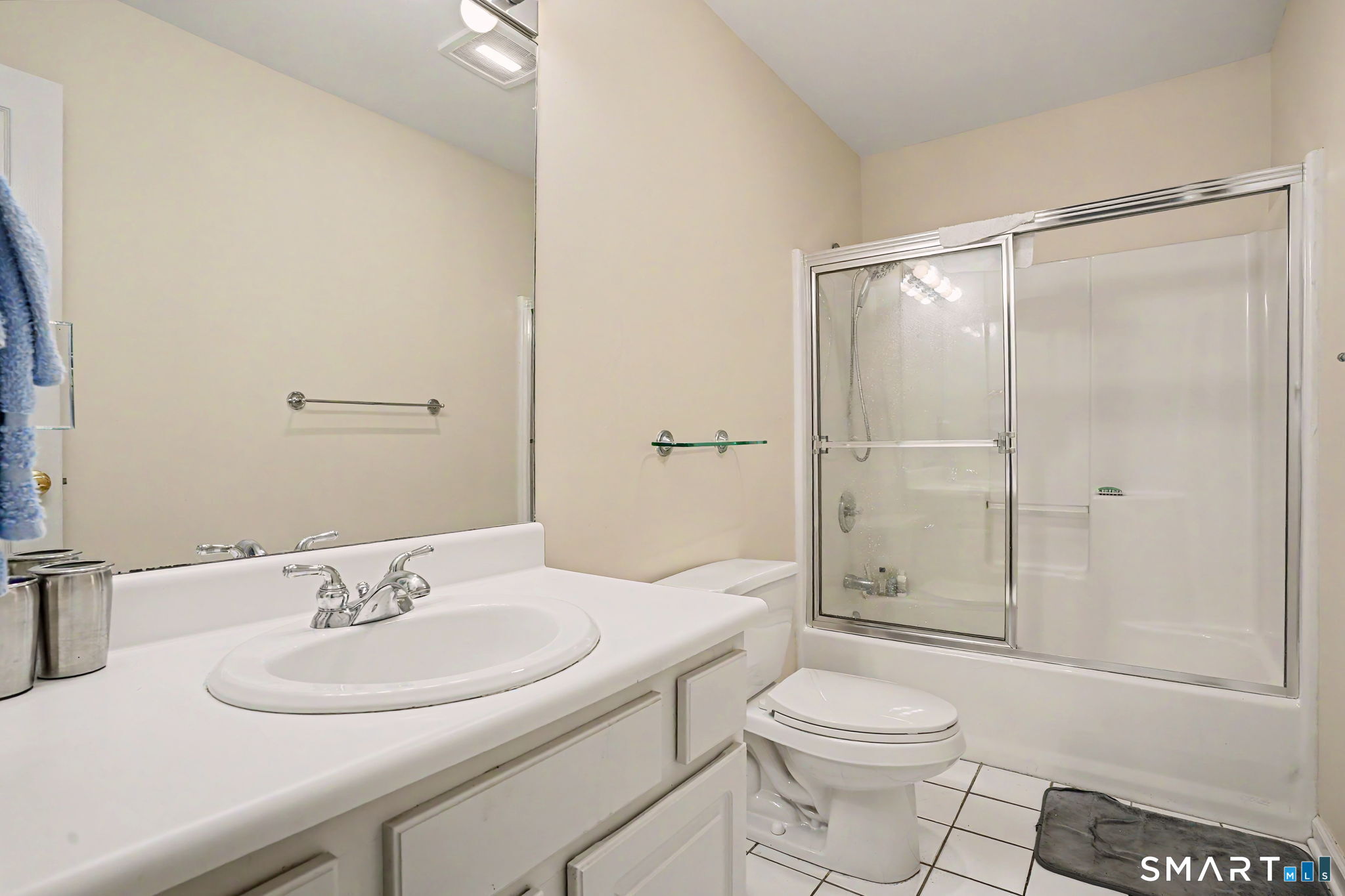 29 Greystone, Unit 29 Shelton, CT 06484 - Photo 20 of 36