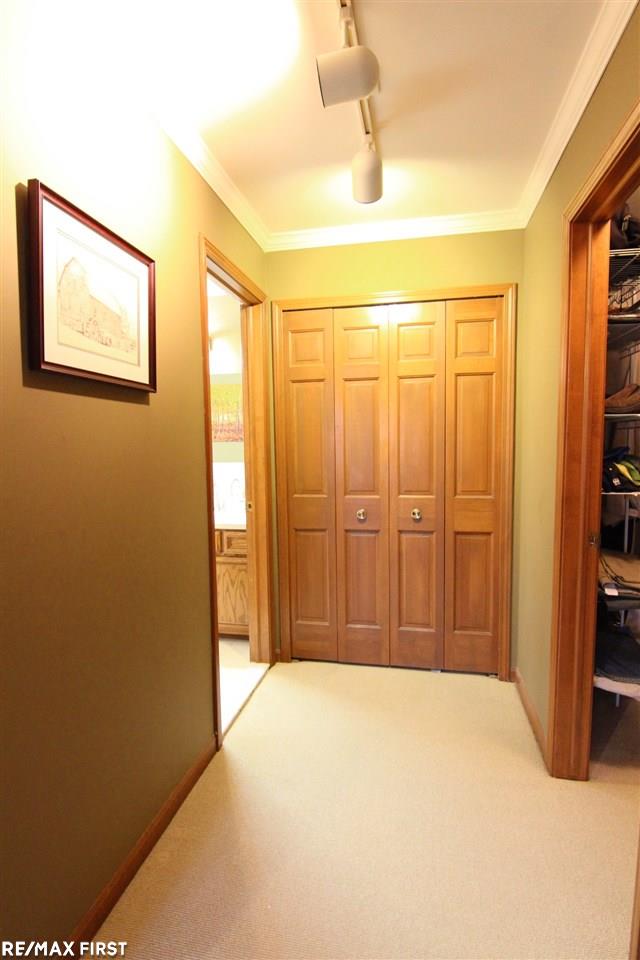3033 Kilburn Road West Rochester Hills, MI 48306 - Photo 41 of 44