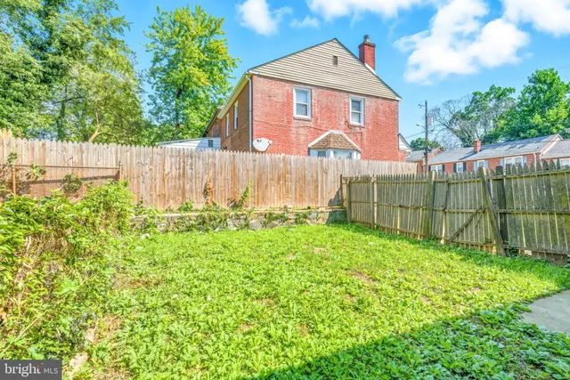 $169,900 | 18 South Pennewell Drive, Wilmington, DE 19809