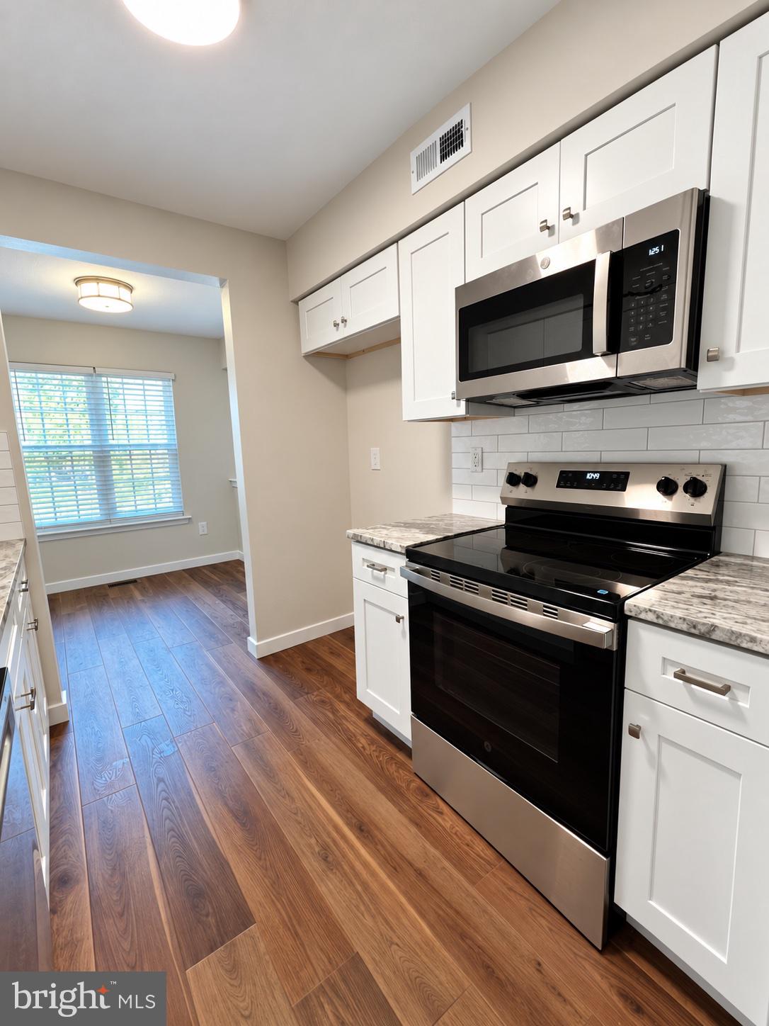 74 Farnwood Road Mount Laurel, NJ 08054 - Photo 4 of 12 Just waiting for the new refrigerator :)