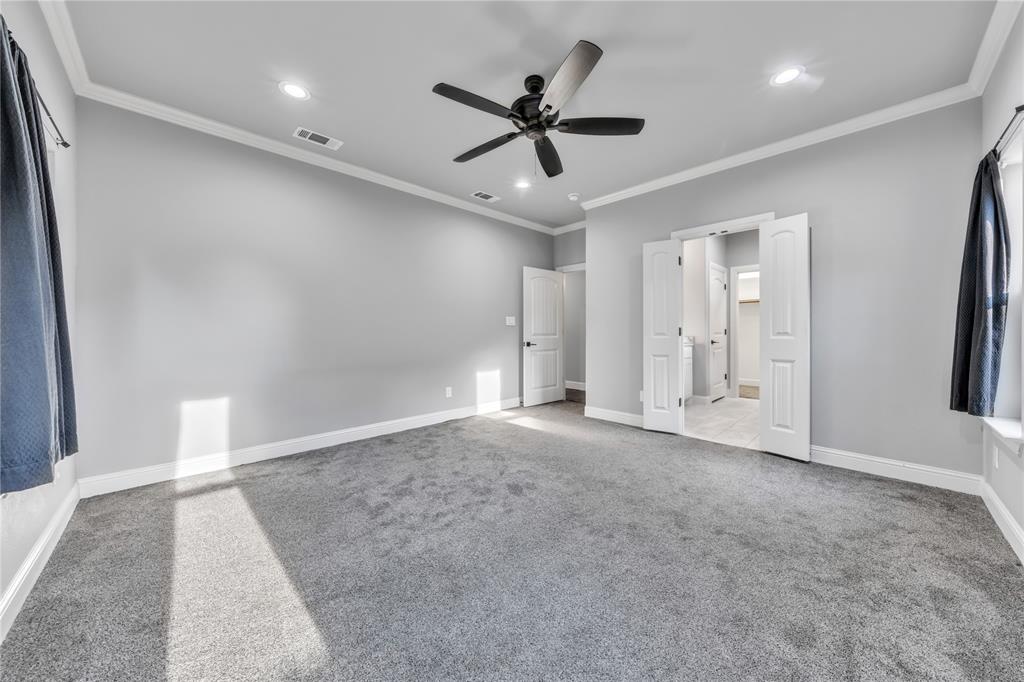 945 Sam Street Springtown, TX 76082 - Photo 15 of 39