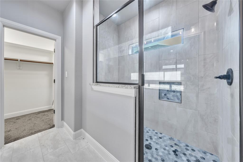 945 Sam Street Springtown, TX 76082 - Photo 18 of 39