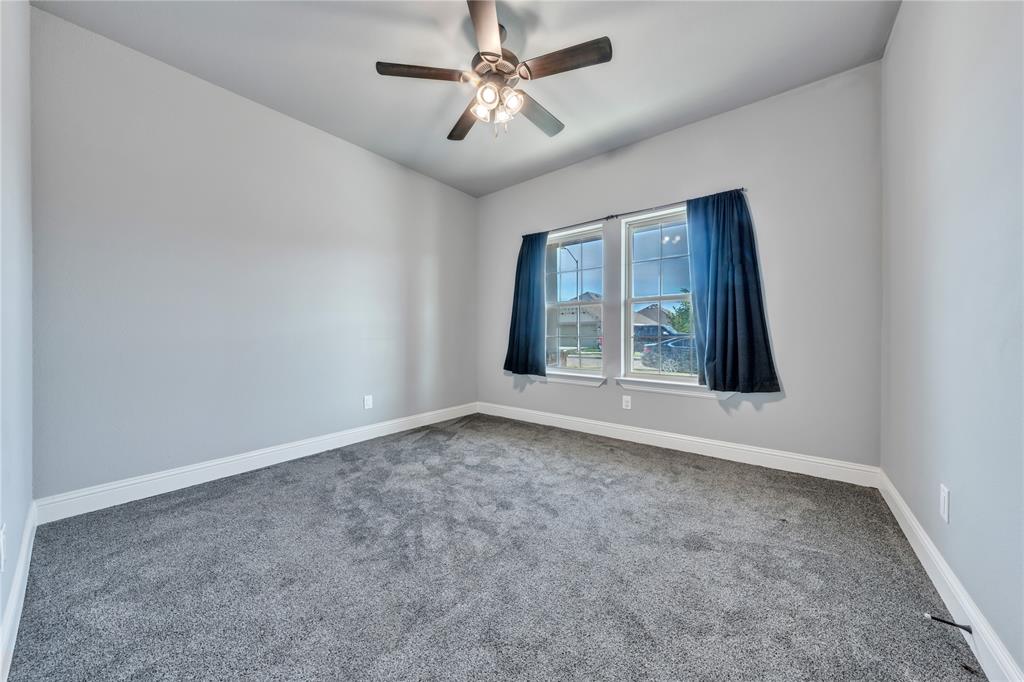 945 Sam Street Springtown, TX 76082 - Photo 21 of 39