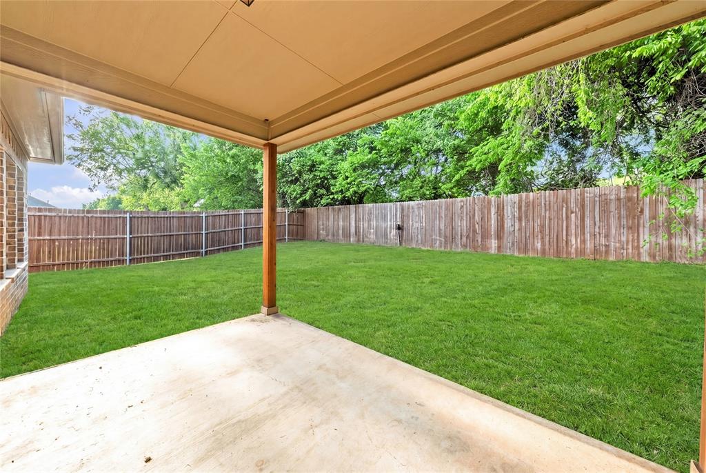 945 Sam Street Springtown, TX 76082 - Photo 30 of 39