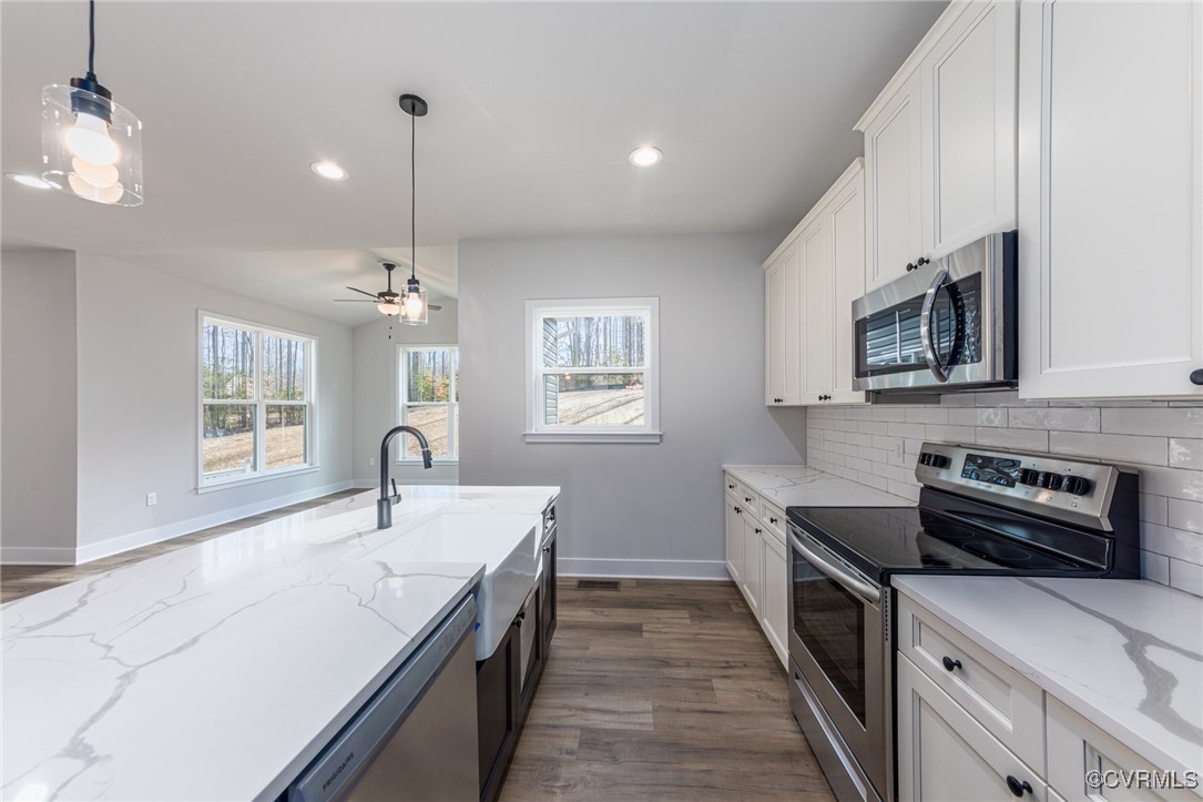 4801 Partlow Road Partlow, VA 22534 - Photo 8 of 30 Kitchen featuring stainless steel appliances, whit