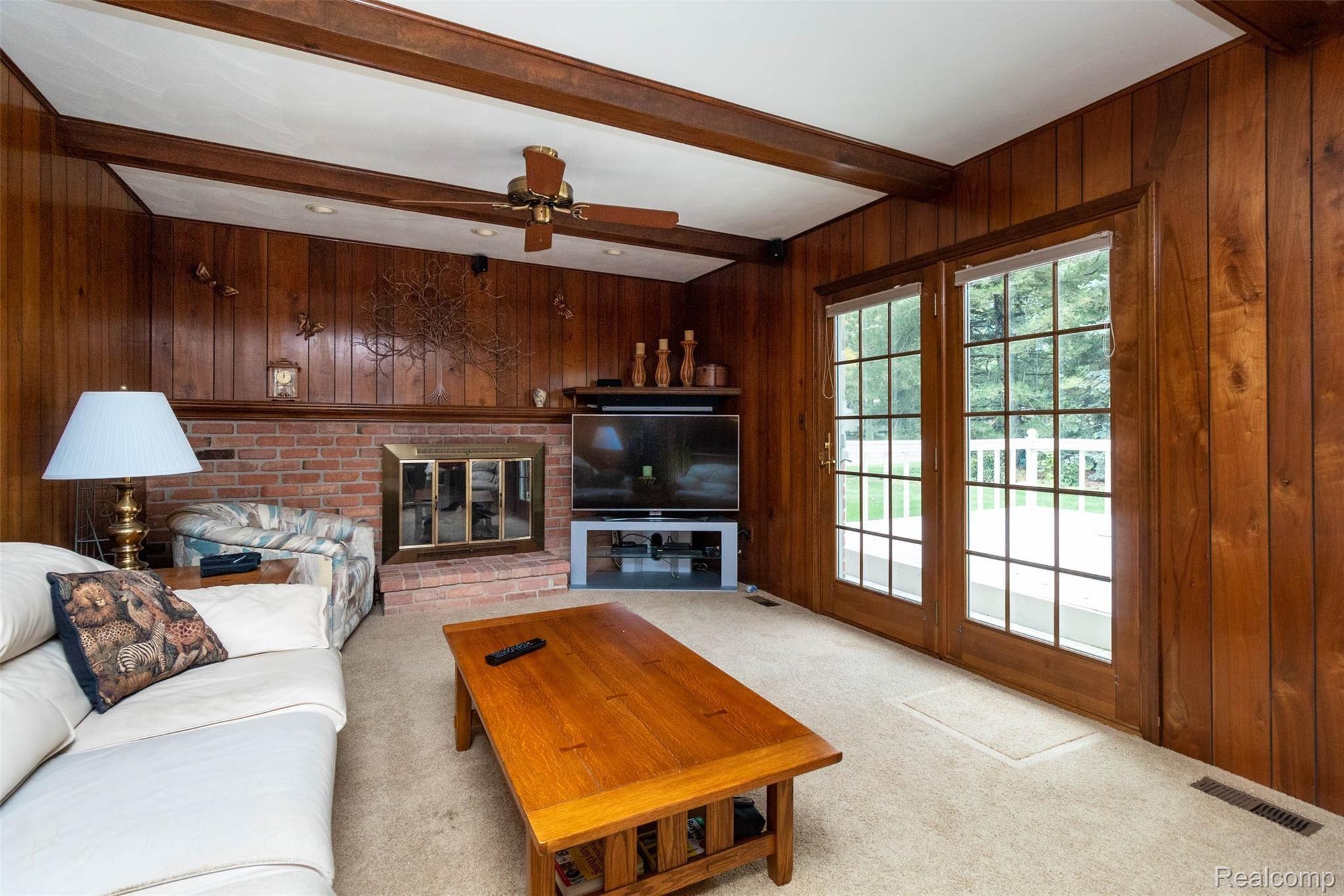 36356 Curtis Road Livonia, MI 48152 - Photo 15 of 39 115.jpg
