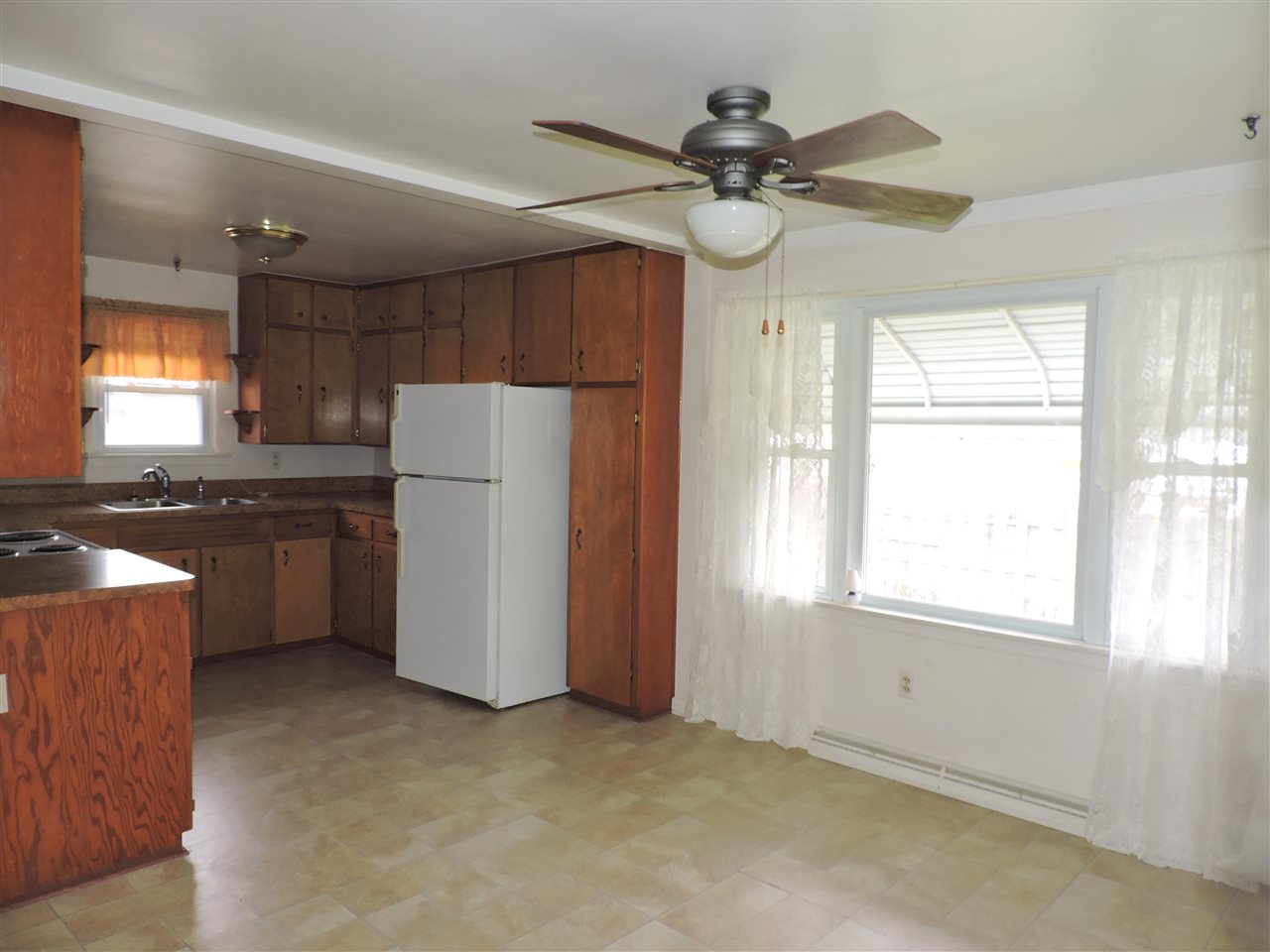 700 Bermuda Street Pinconning, MI 48650 - Photo 9 of 26