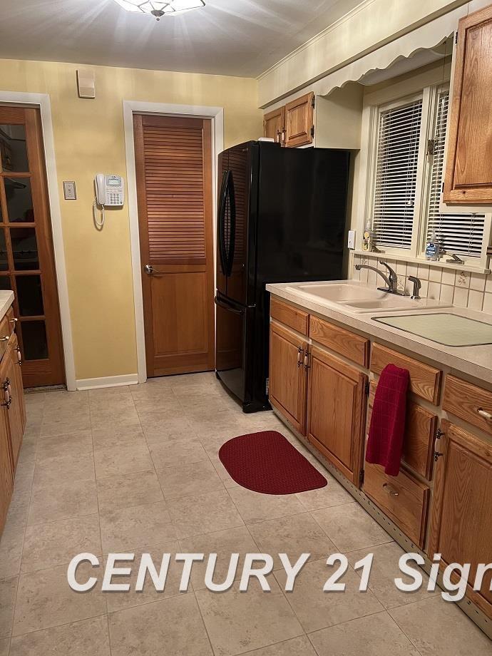4345 South Linden Road Flint, MI 48507 - Photo 16 of 34 Gallery Image 16