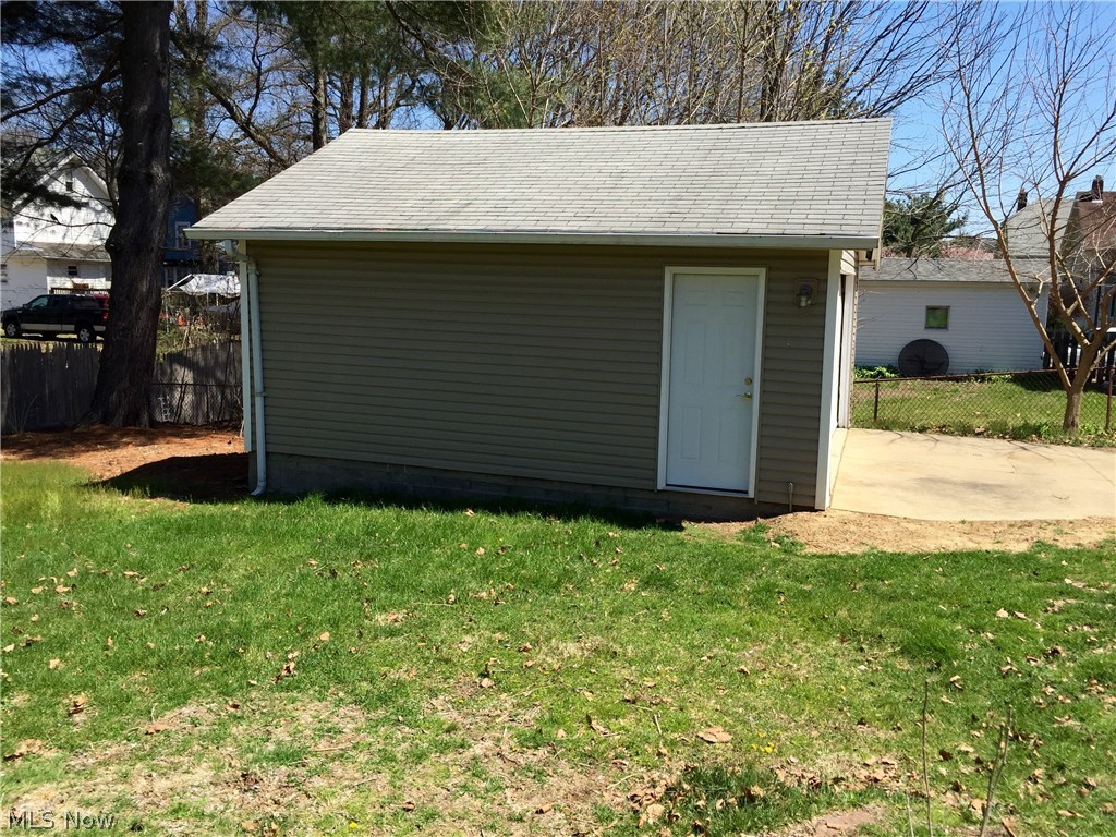 1483 Hampton Road Akron, OH 44305 - Photo 18 of 19