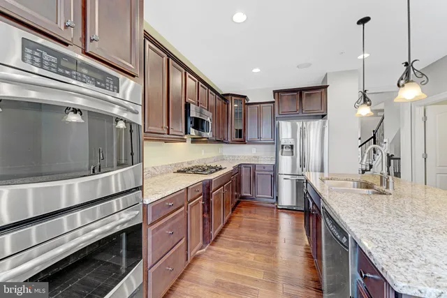 $770,000 | 514 Overlook Park Drive, Unit 34, National Harbor, MD 20745