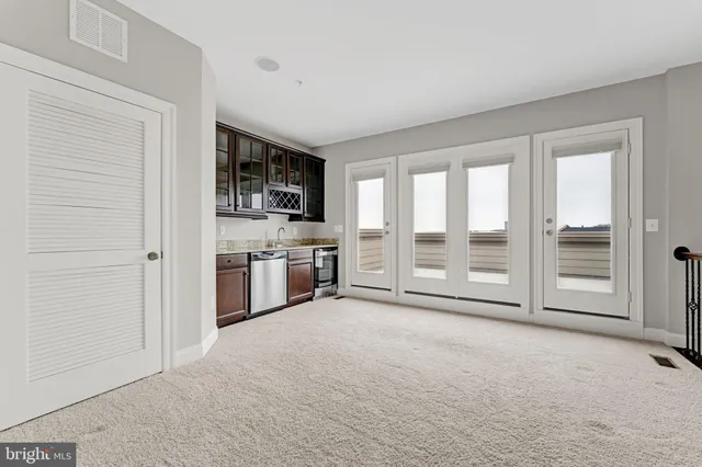 $770,000 | 514 Overlook Park Drive, Unit 34, National Harbor, MD 20745