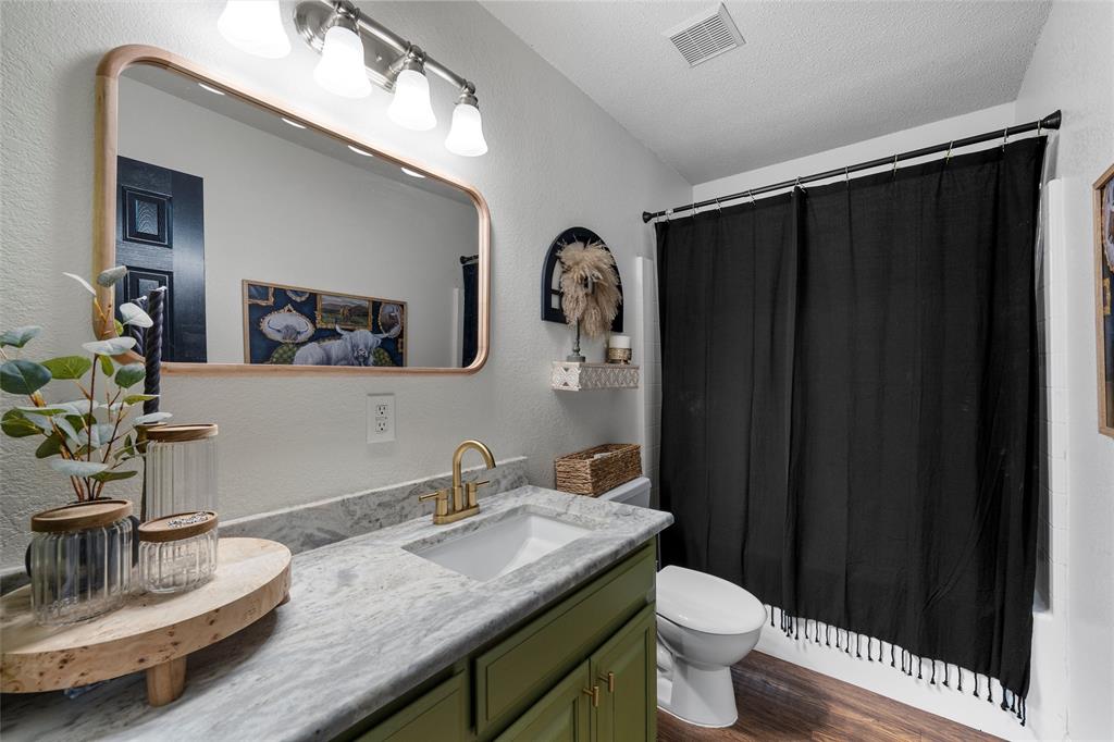 112 Topaz Circle Hewitt, TX 76643 - Photo 10 of 16