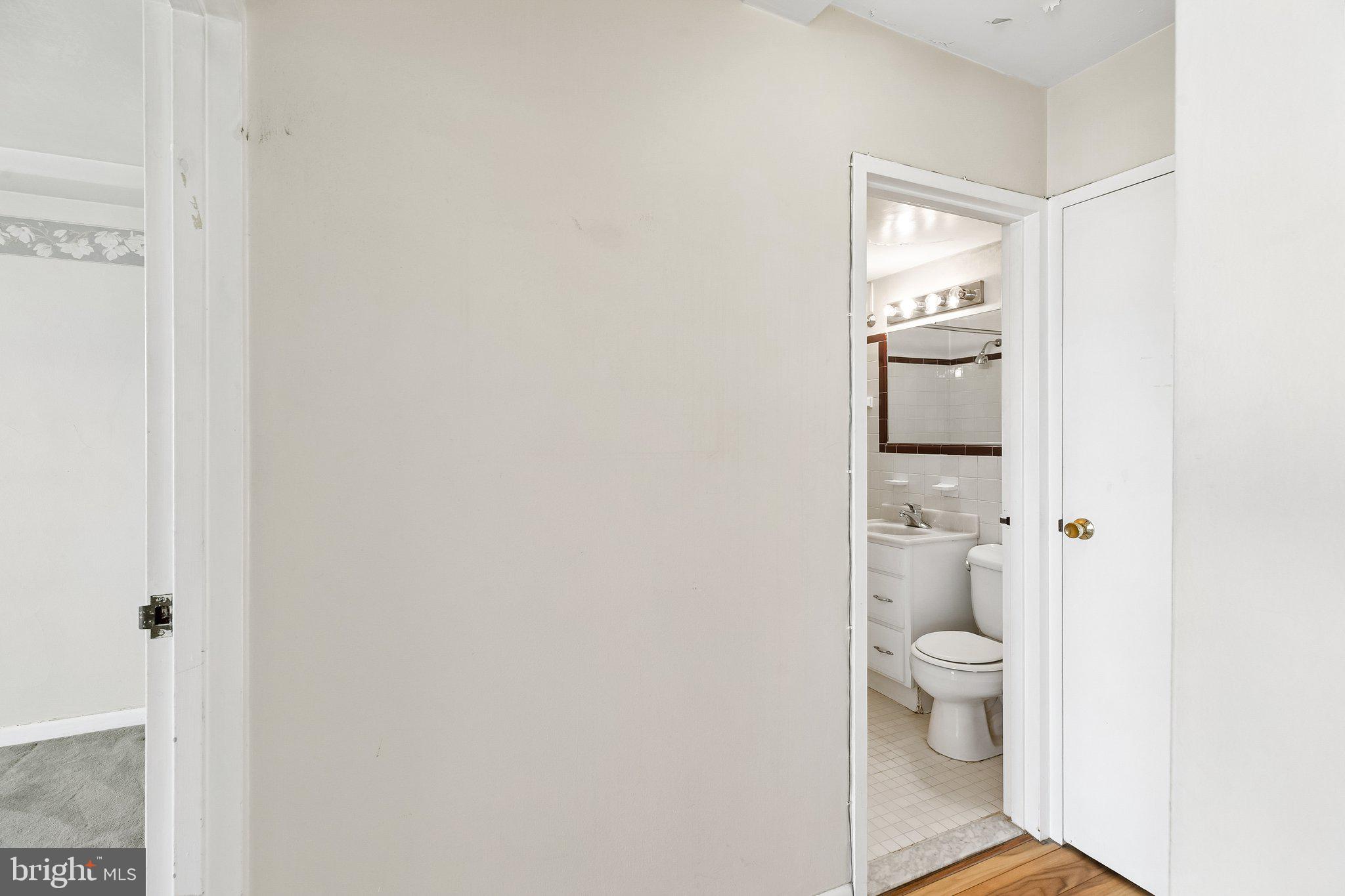 1806 Rittenhouse Square, Unit 905 Philadelphia, PA 19103 - Photo 11 of 24 Bright and inviting bathroom entrance.