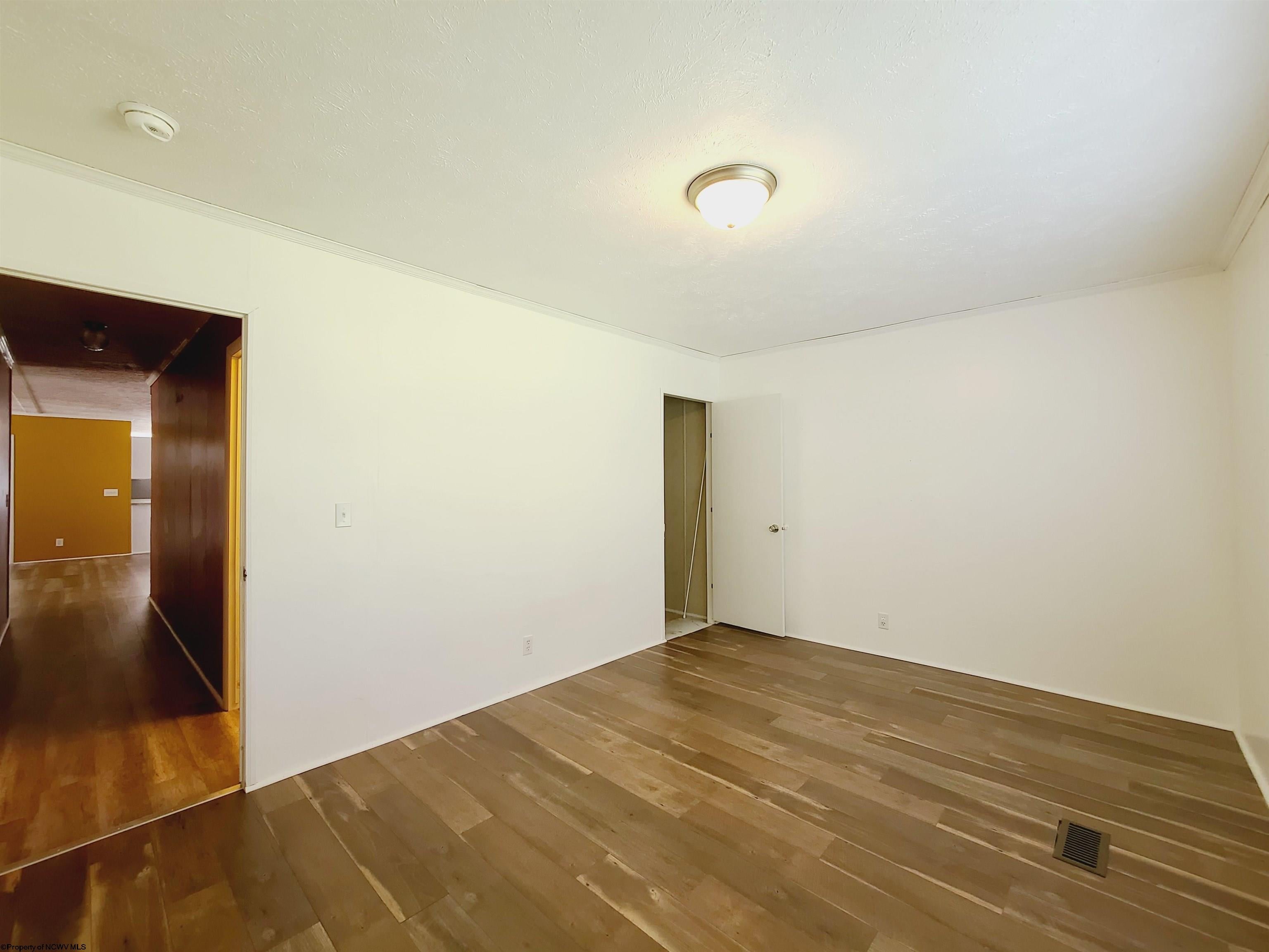 421 Diperna Road Shinnston, WV 26431 - Photo 22 of 28 Gallery Image 22