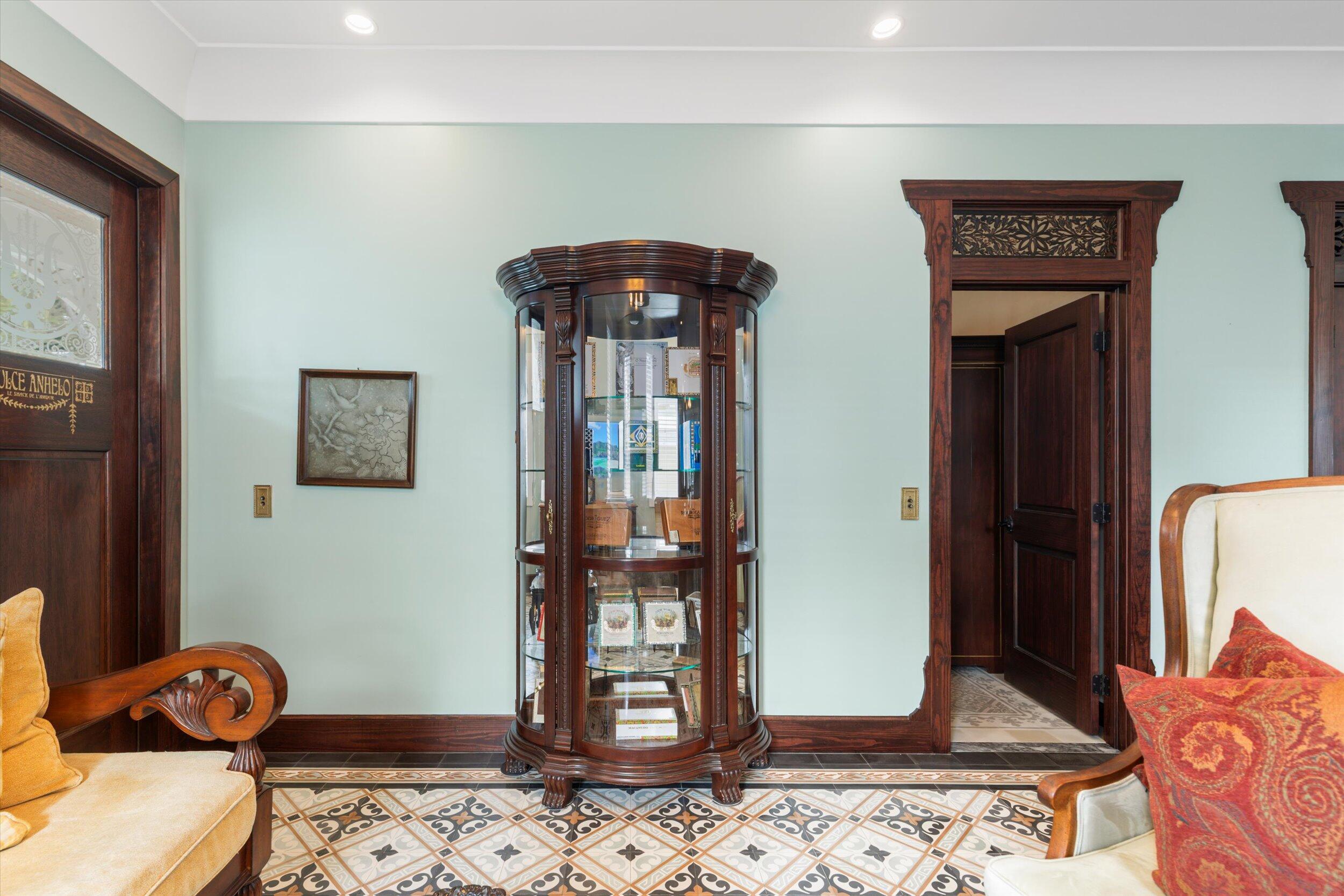 512 Amelia Street Key West, FL 33040 - Photo 12 of 52 10-011