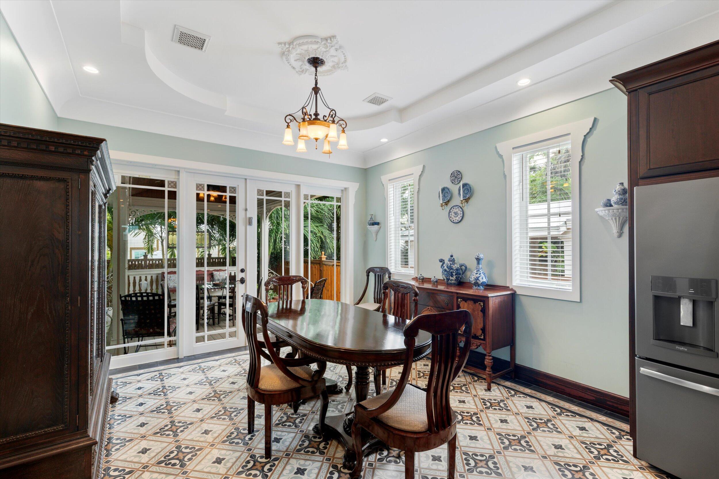 512 Amelia Street Key West, FL 33040 - Photo 13 of 52 11-012