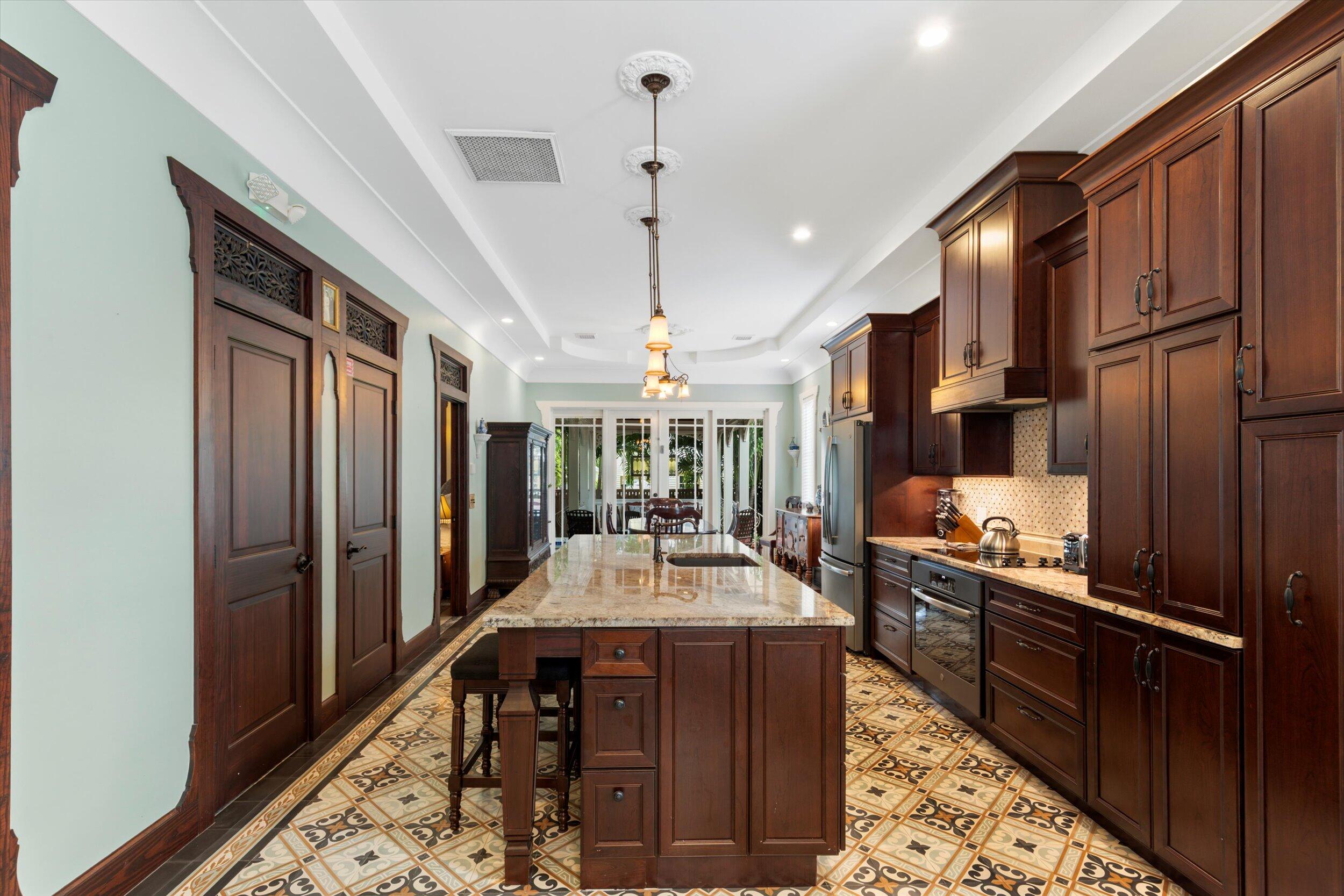 512 Amelia Street Key West, FL 33040 - Photo 26 of 52 24-025