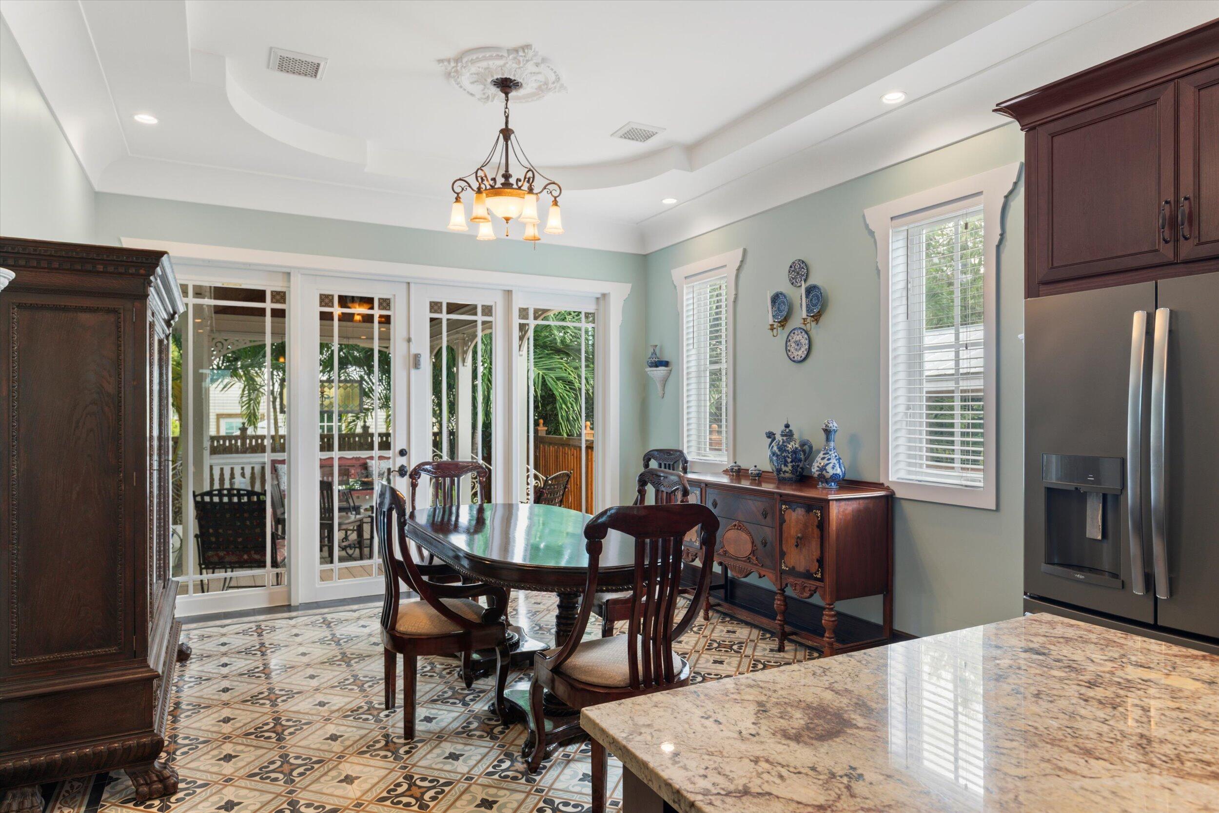 512 Amelia Street Key West, FL 33040 - Photo 27 of 52 25-026