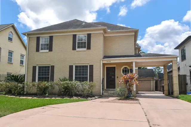 $2,750 | 3328 Southmore Boulevard, Houston, TX 77004