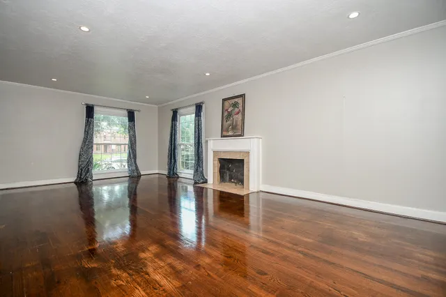 $2,750 | 3328 Southmore Boulevard, Houston, TX 77004