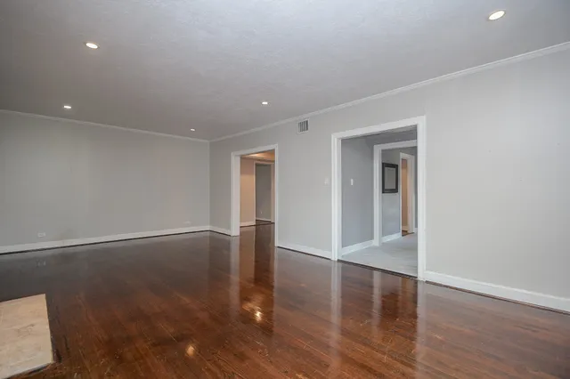 $2,750 | 3328 Southmore Boulevard, Houston, TX 77004