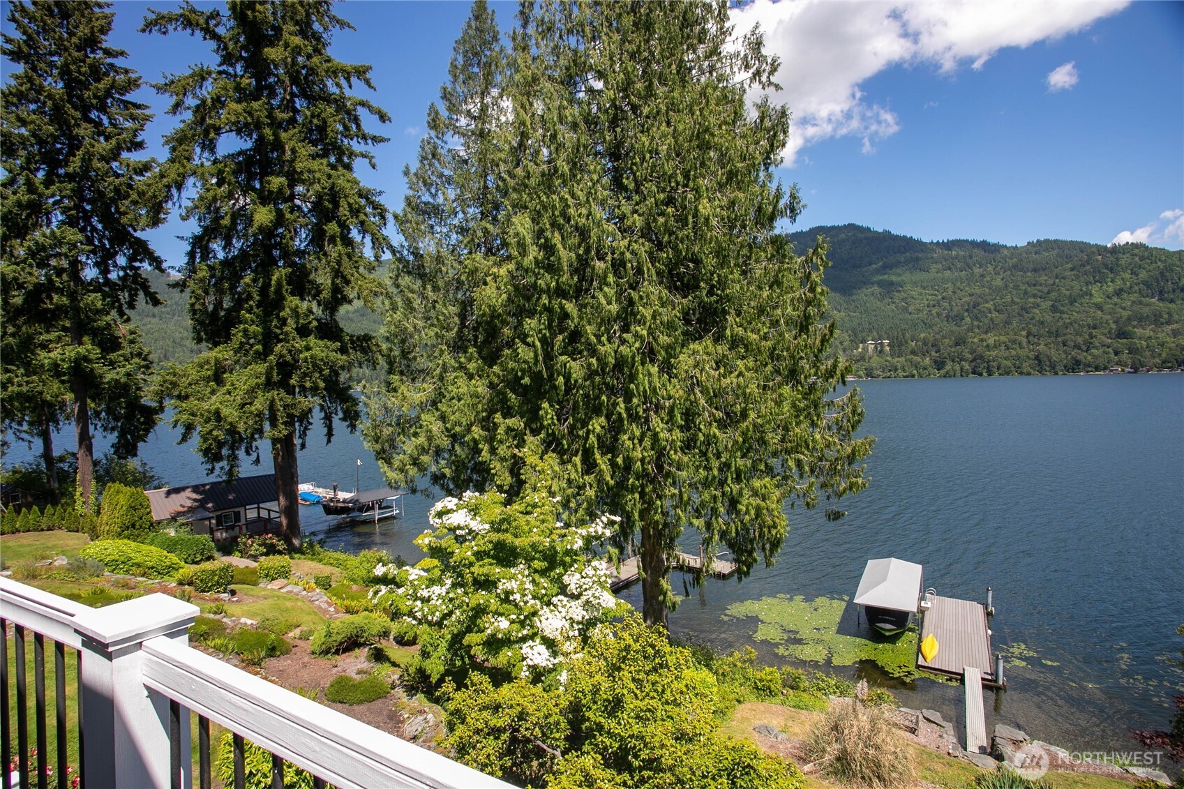482 West Lake Samish Drive Bellingham, WA 98229 - Photo 26 of 40