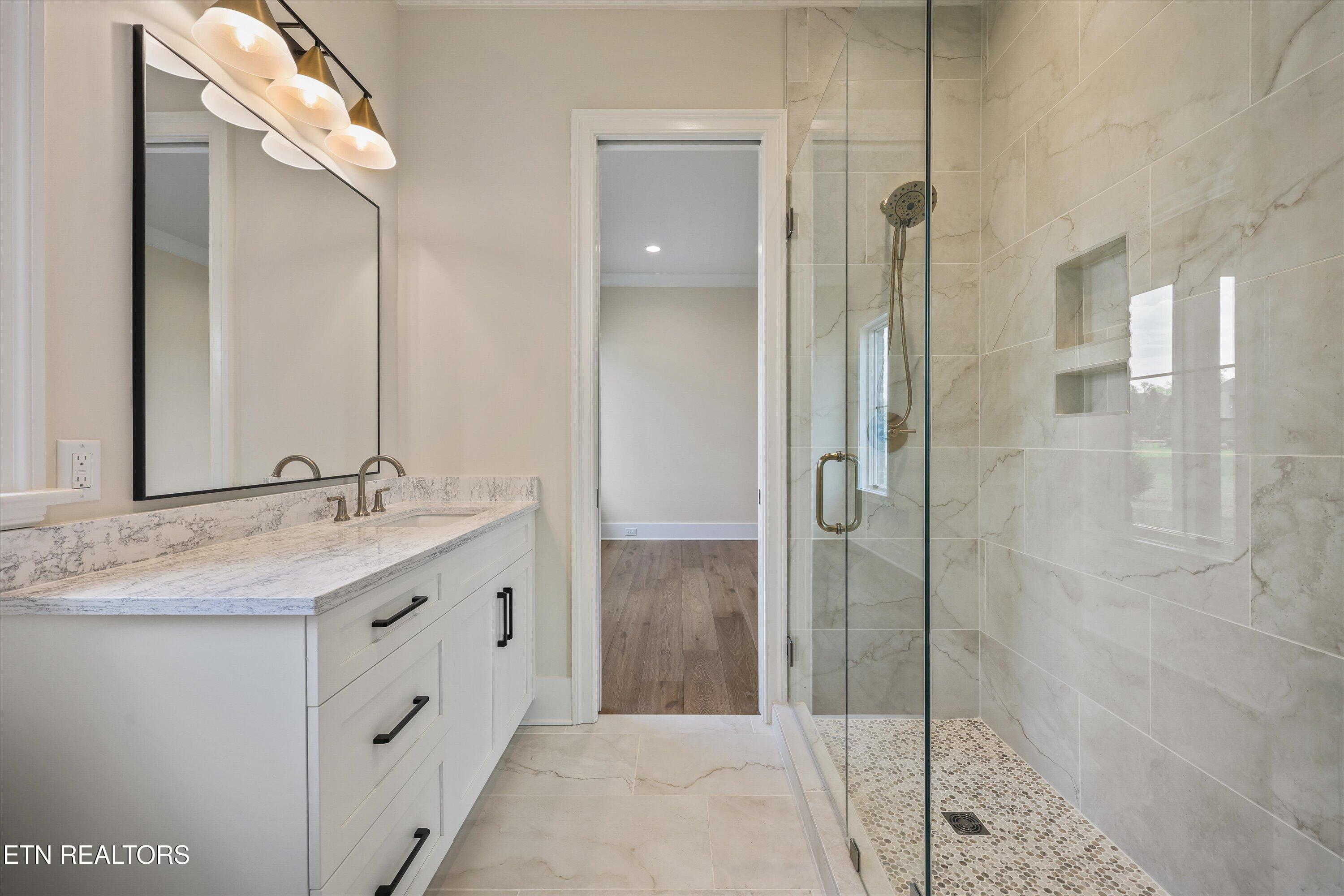 3741 Edgewater Way Louisville, TN 37777 - Photo 37 of 58 Ensuite bath2