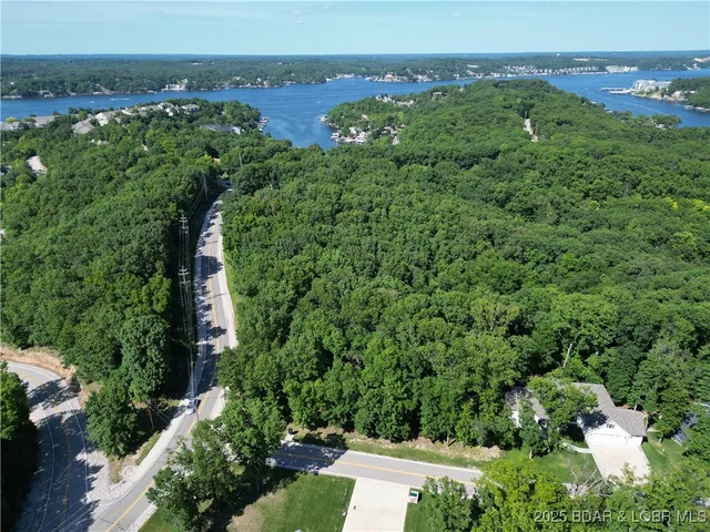 $22,500 | 132-133 Carol Road, Four Seasons, MO 65049