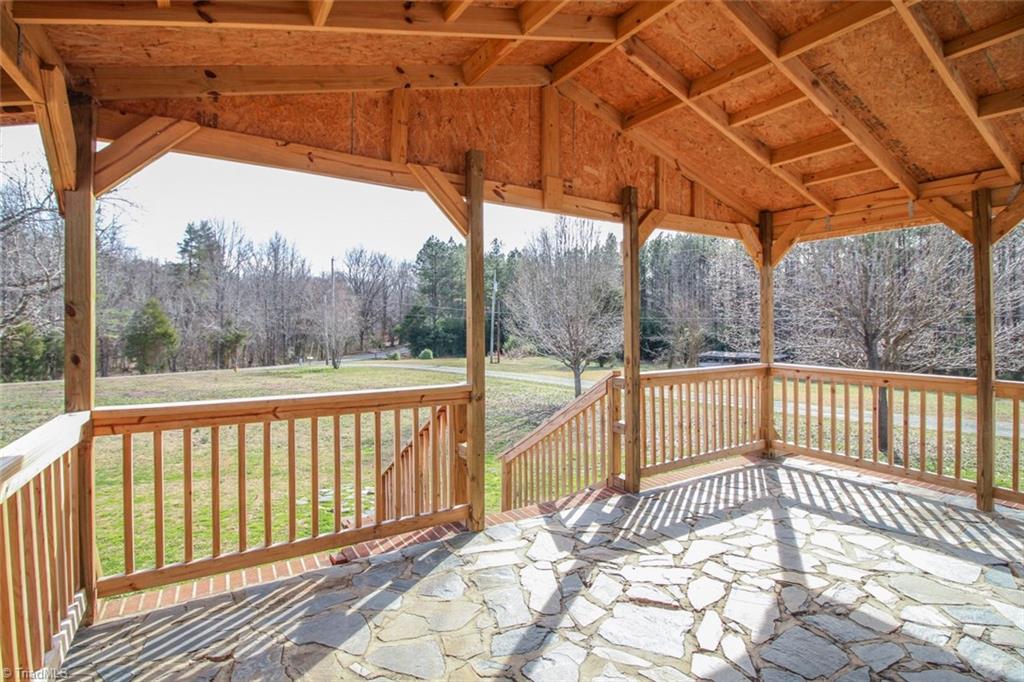 318 George Surratt Road Lexington, NC 27295 - Photo 5 of 17 Gallery Image 5