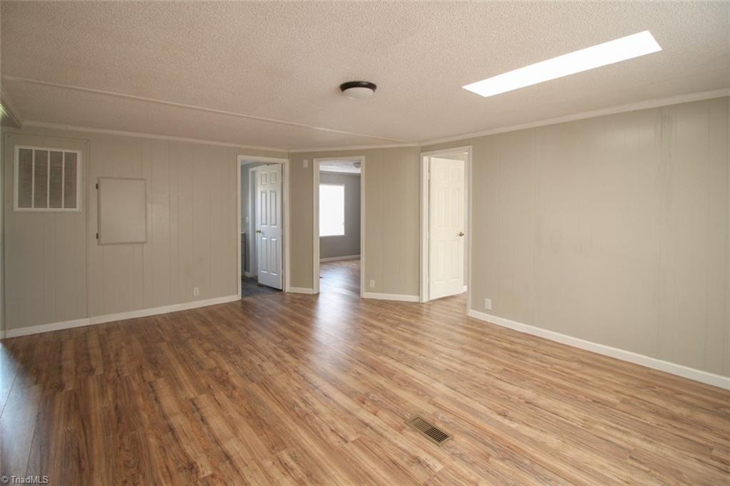 318 George Surratt Road Lexington, NC 27295 - Photo 9 of 17 Gallery Image 9