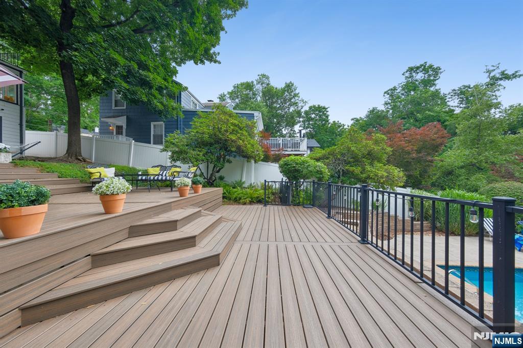 144 Walker Road West Orange, NJ 07052 - Photo 33 of 39