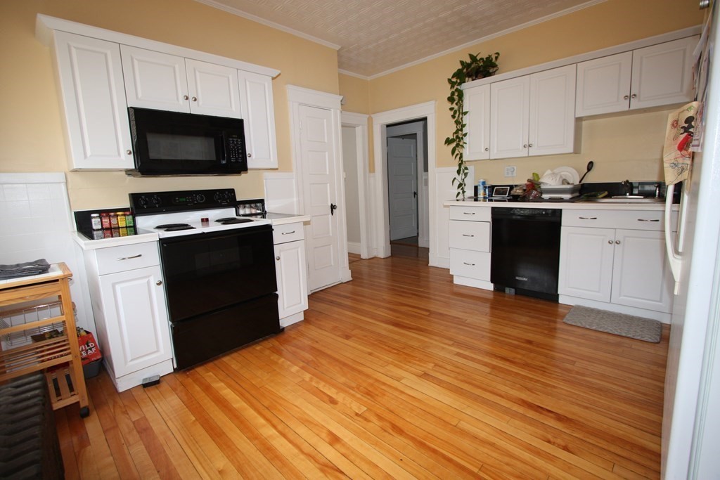 46 Butler Street Worcester, MA 01607 - Photo 16 of 26 Gallery Image 16
