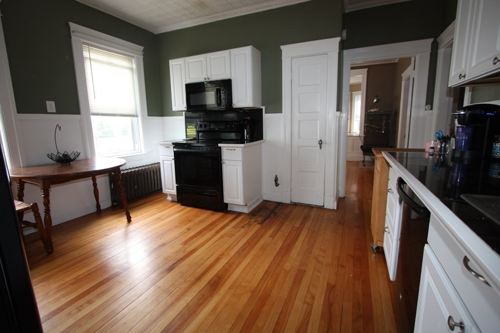 46 Butler Street Worcester, MA 01607 - Photo 6 of 26 Gallery Image 6