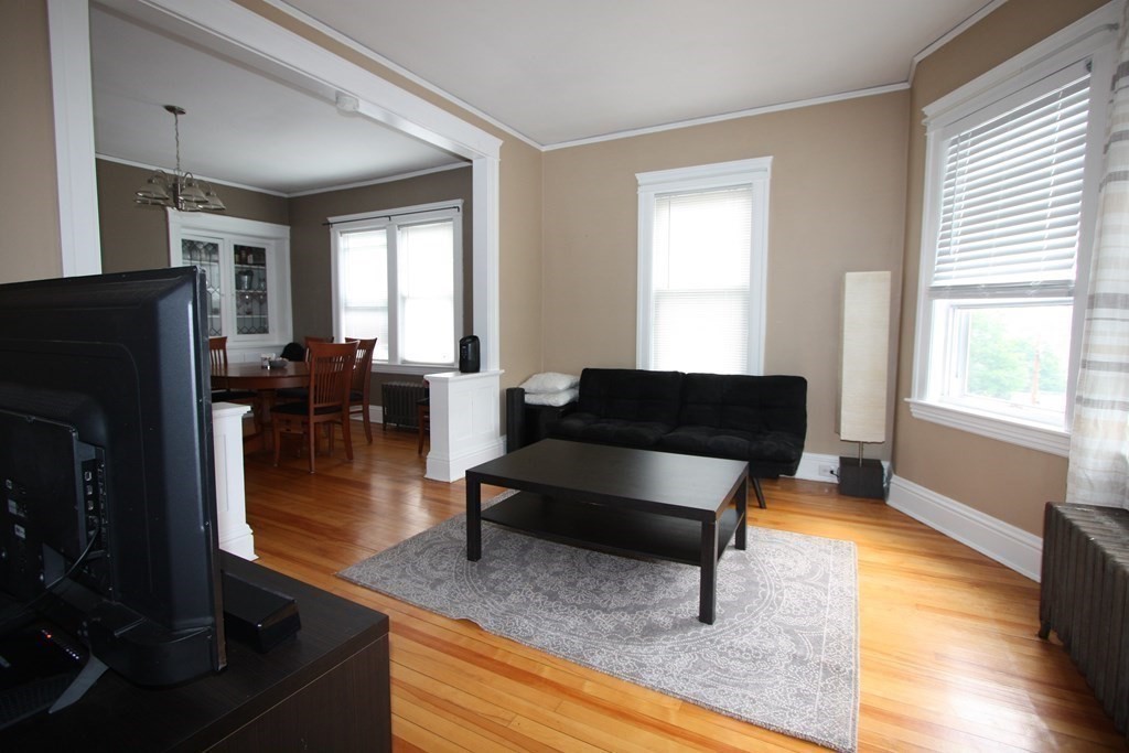 46 Butler Street Worcester, MA 01607 - Photo 7 of 26 Gallery Image 7