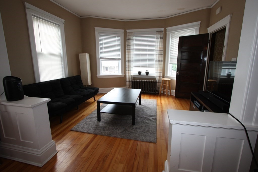 46 Butler Street Worcester, MA 01607 - Photo 8 of 26 Gallery Image 8