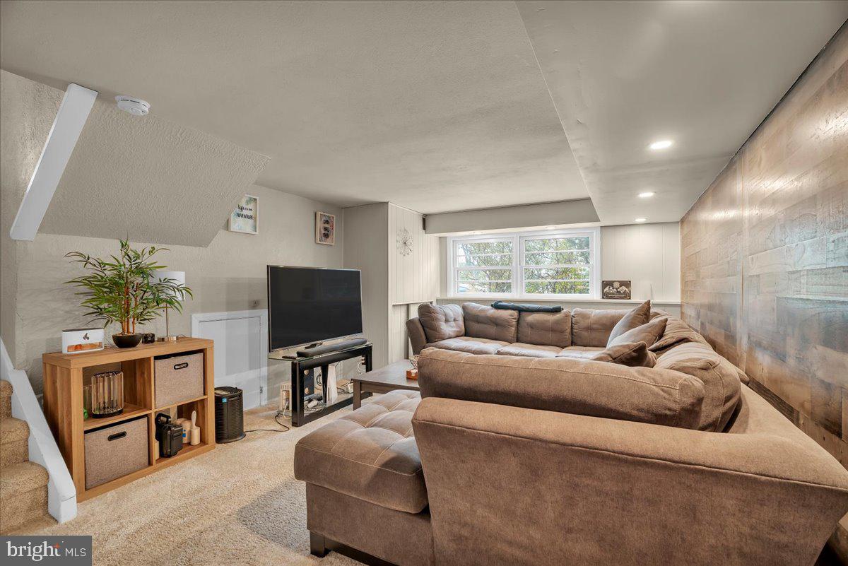 1237 Oakwood Road Haddonfield, NJ 08033 - Photo 19 of 24