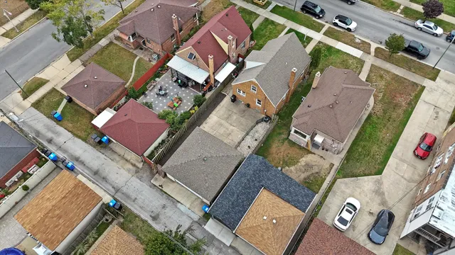 $215,000 | 10751 South Ave B, Chicago, IL 60617