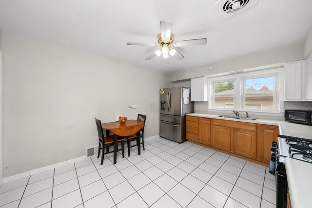 $215,000 | 10751 South Ave B, Chicago, IL 60617