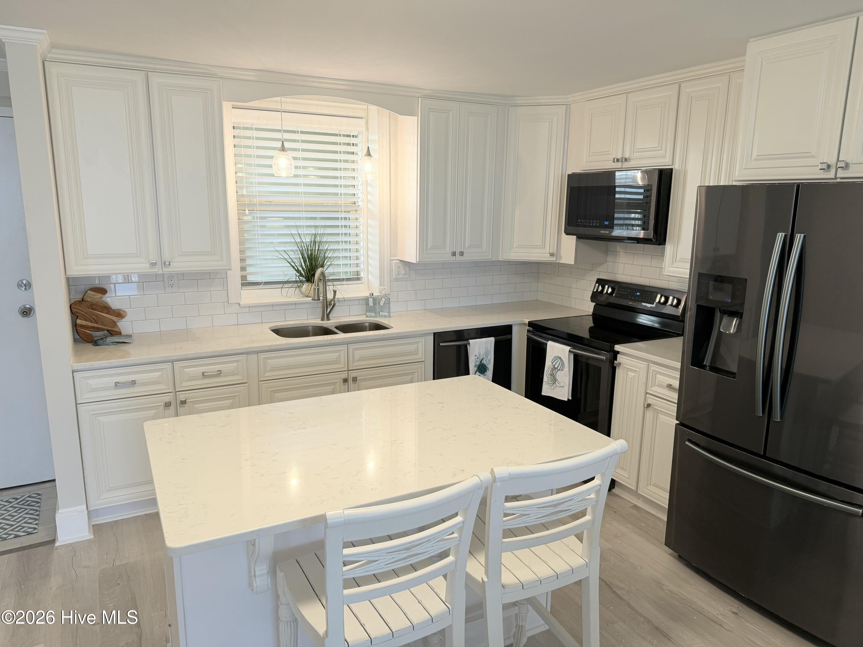 2305 West Fort Macon Road, Unit 207 Atlantic Beach, NC 28512 - Photo 4 of 50 Kitchen View