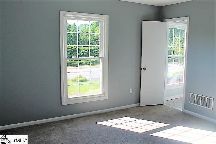 902 McAlister Road Easley, SC 29642 - Photo 11 of 24 Gallery Image 11