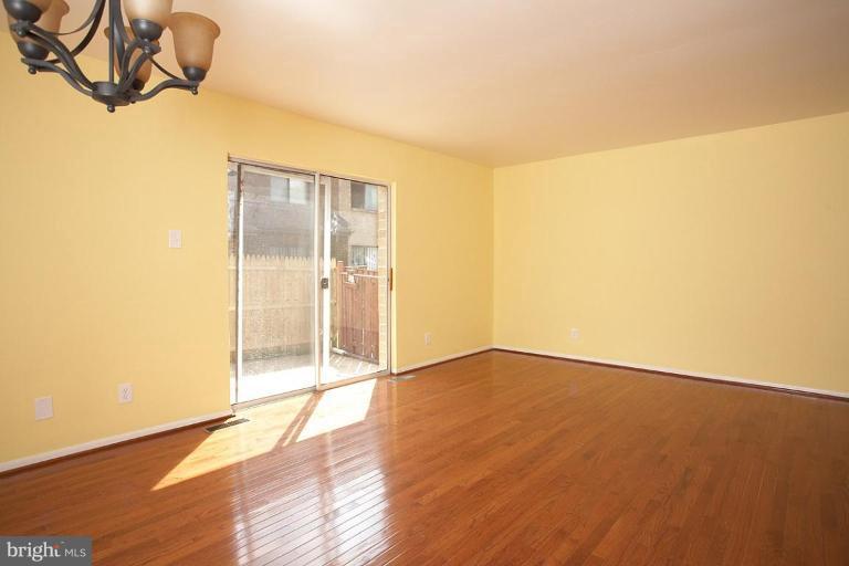 3149 Cherry Road Northeast, Unit 30 Washington, DC 20018 - Photo 2 of 9 Living Room