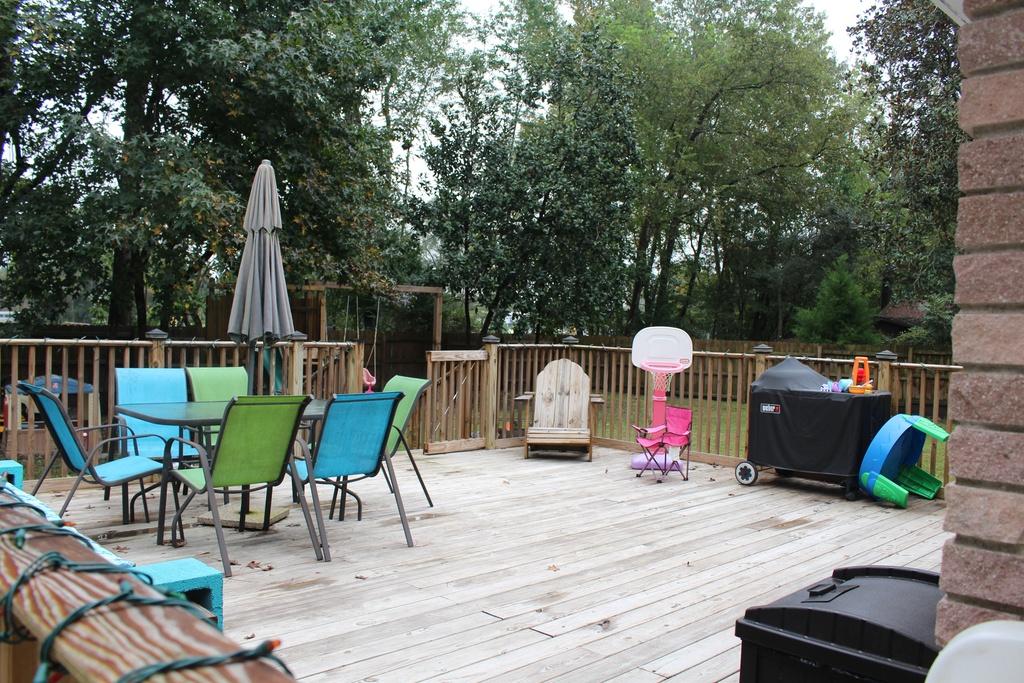 754 Catawba Road Charleston, SC 29414 - Photo 4 of 4 Catawba Deck